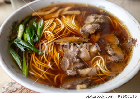 日本岡山縣笠岡市的笠岡拉麵，非常好吃 98900189