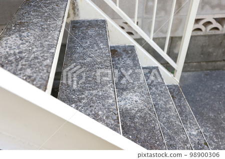 outdoor staircase for apartments, corporations 98900306