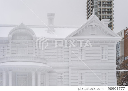 冬天的札幌，札幌冰雪節，大型雪雕，北海道札幌 98901777