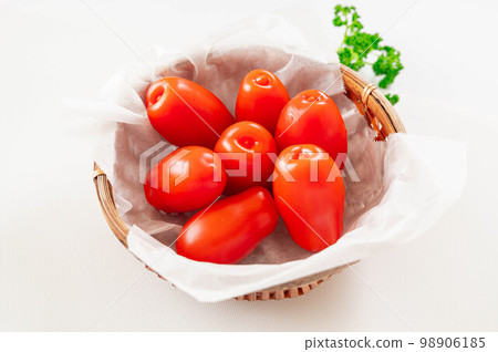 Angele tomatoes for processing Angele tomatoes for processing 98906185