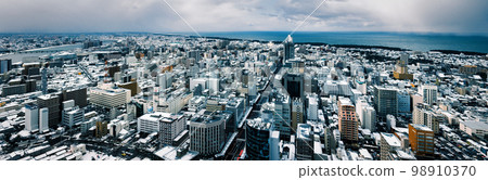 新潟市和日本海 新潟市和日本海 98910370