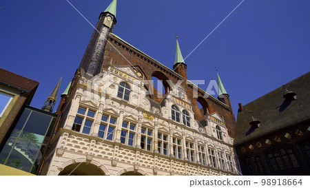 Beautiful historic buildings in the city center of Lubeck 98918664