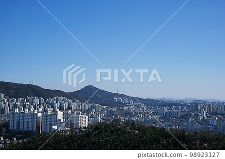 Ansan seen from Bongsan Ansan seen from Bongsan 98923127