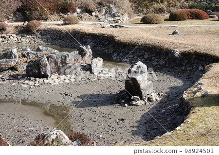 山口淨榮寺雪州園的新年風景 山口淨榮寺雪州園的新年風景 98924501