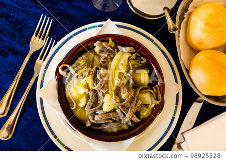 Pizzoccheri alla valtellinese - italian homemade buckwheat pasta 98925528