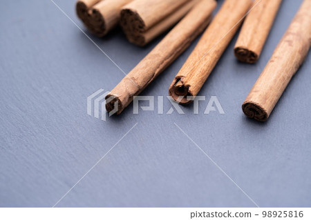 cinnamon spice cinnamon spice 98925816