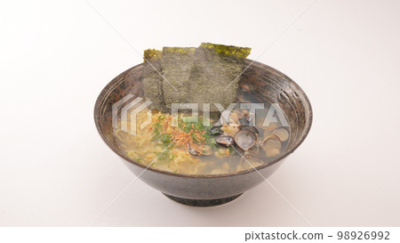 在家做的拉麵【四味鹽味拉麵】男士料理 在家做的拉麵【四味鹽味拉麵】男士料理 98926992