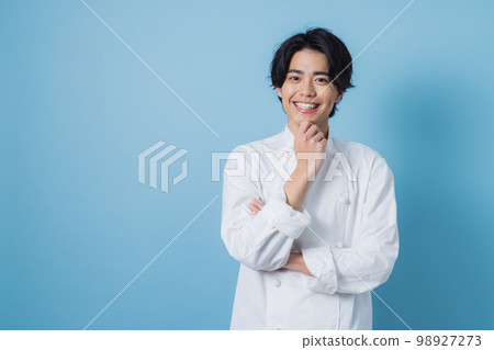 公雞外套的男人 98927273