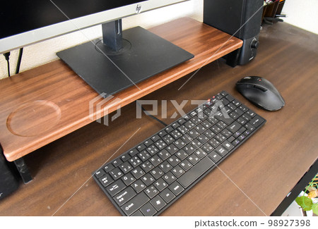 Personal computer and mouse unattended Personal computer and mouse unattended 98927398