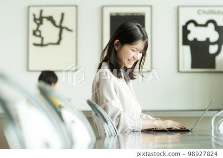 職場女性的畫像』 職場女性的畫像』 98927824