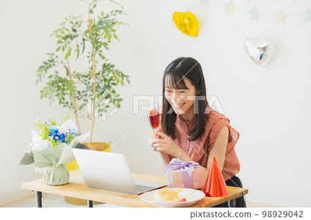 網上酒會 網上酒會 98929042