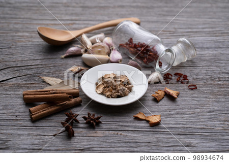 Apple peel spice 98934674