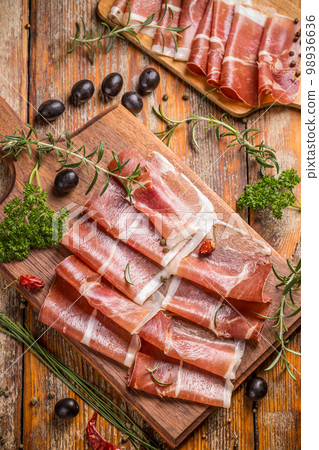 Tasty bacon Tasty bacon 98936636