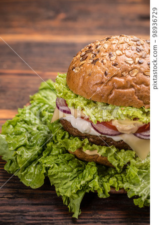 Burger 98936729