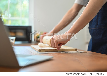 Man Wearing Apron and Cooking Stock Photo - Image of preparing, healthy:  31670526