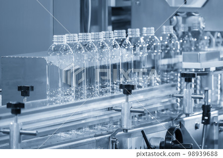 The hi-technology of drinking water manufacturing process. 98939688