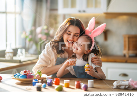 happy family at Easter happy family at Easter 98941410