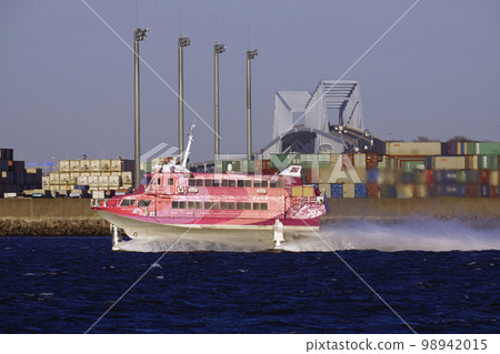 高速噴射船在東京灣航行 高速噴射船在東京灣航行 98942015