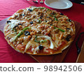 Seafood pizza 98942506