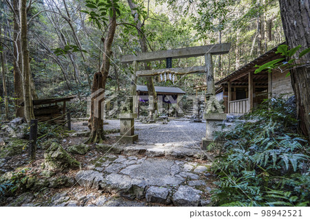 天岩戶（三重縣志摩市） 98942521