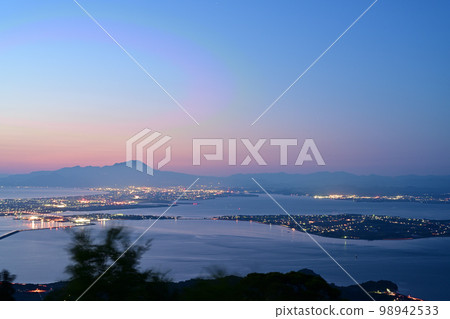 Daisen from Mt. Tsurugi 98942533