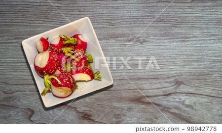 Prepared Red Radish Prepared Red Radish 98942778