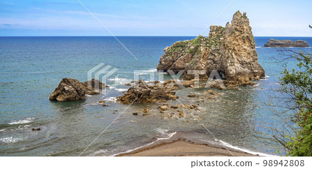 Islote de los Picones, Beach of Castiellu, Asturias, Spain 98942808