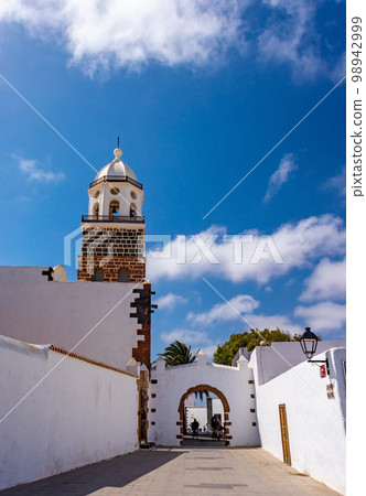 Teguise, Lanzarote, Canary Island, Church Iglesia de Nuestra Senora de Guadalupe on main square Teguise, Lanzarote, Canary Island, Church Iglesia de Nuestra Senora de Guadalupe on main square 98942999