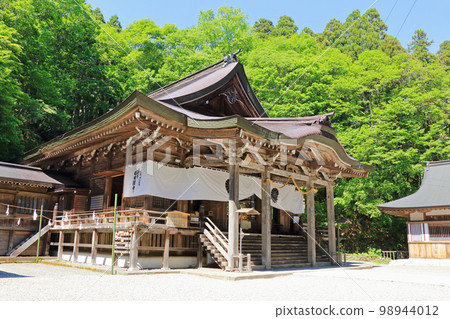 Togakushi Shrine Central Company Togakushi Shrine Central Company 98944012