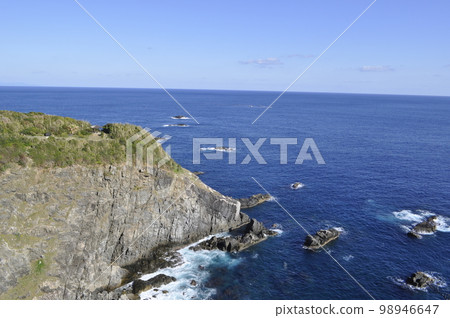 Cape 98946647