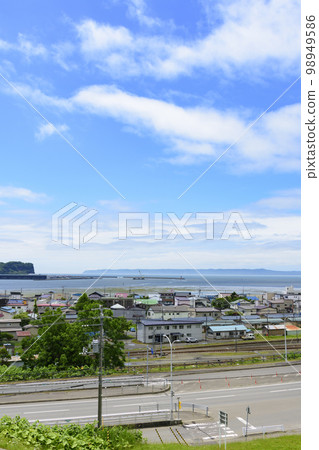 初夏的北海道東部厚岸町 98949586