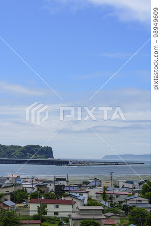初夏的北海道東部厚岸町 98949609