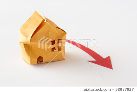 Defective housing and arrows assessment real estate asset value repair Defective housing and arrows assessment real estate asset value repair 98957927