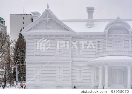 冬天的札幌,札幌冰雪節,大型雪雕,北海道札幌 冬天的札幌,札幌冰雪節,大型雪雕,北海道札幌 98958070