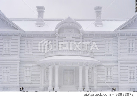 冬天的札幌,札幌冰雪節,大型雪雕,北海道札幌 冬天的札幌,札幌冰雪節,大型雪雕,北海道札幌 98958072