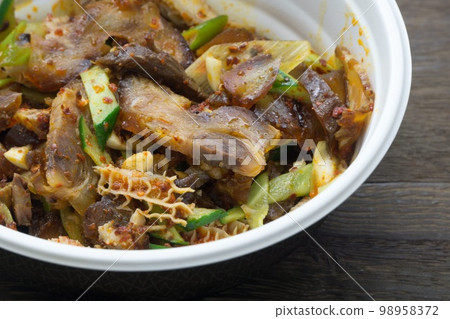 Chinese Sichuan Cuisine Fuqi Feipian 98958372