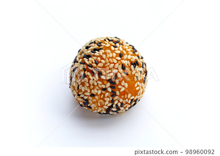 Thai dessert, Kanom Kai Hong. Sesame balls, mung bean filling 98960092