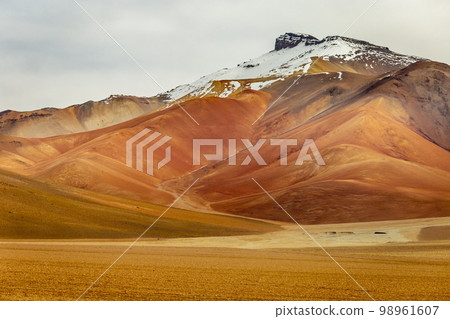 Volcanic landscape in Bolivia altiplano near Chilean atacama border, South America Volcanic landscape in Bolivia altiplano near Chilean atacama border, South America 98961607
