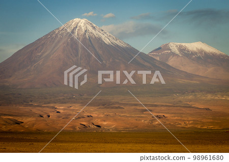 Licancabur and dramatic volcanic landscape at Sunset, Atacama Desert, Chile 98961680