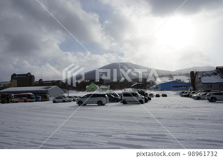 Appi Kogen is a hot spring and powder snow Appi Kogen is a hot spring and powder snow 98961732