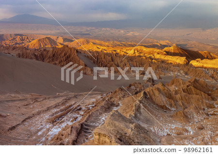 Moon Valley dramatic landscape at Sunset, Atacama Desert, Chile 98962161