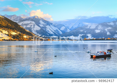Zell am See gardens and blue lake idyllic landscape in Carinthia, Austria Zell am See gardens and blue lake idyllic landscape in Carinthia, Austria 98962417