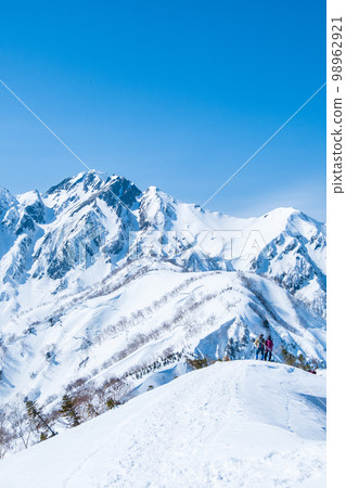 Tomi Ridge Trekking in Winter: Mt. Goryu seen from Mt. Nakatomi 98962921