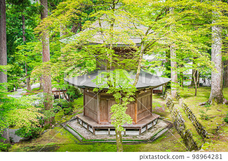 Eiheiji summer scenery 98964281