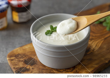 Yogurt cocotte 98965233