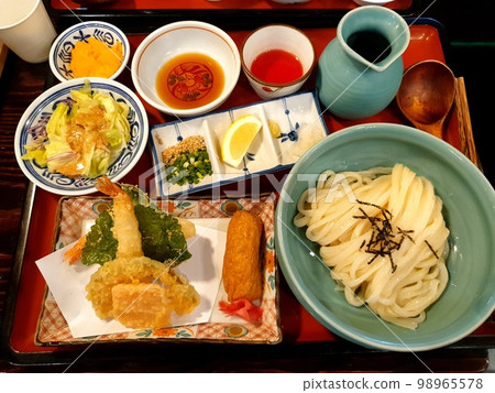 冷烏冬面套餐（日式料理、冷烏冬面） 98965578