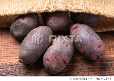 Potatoes: Grand Pechica Potatoes: Grand Pechica 98967163