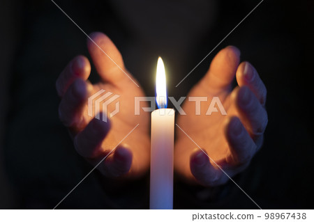 Candle light 98967438