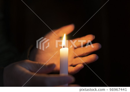 燭光 98967441