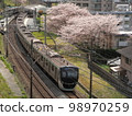 Along the Den-en-toshi Line with cherry blossoms 98970259